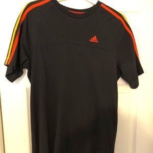 Adidas sweatpants and tshirt set